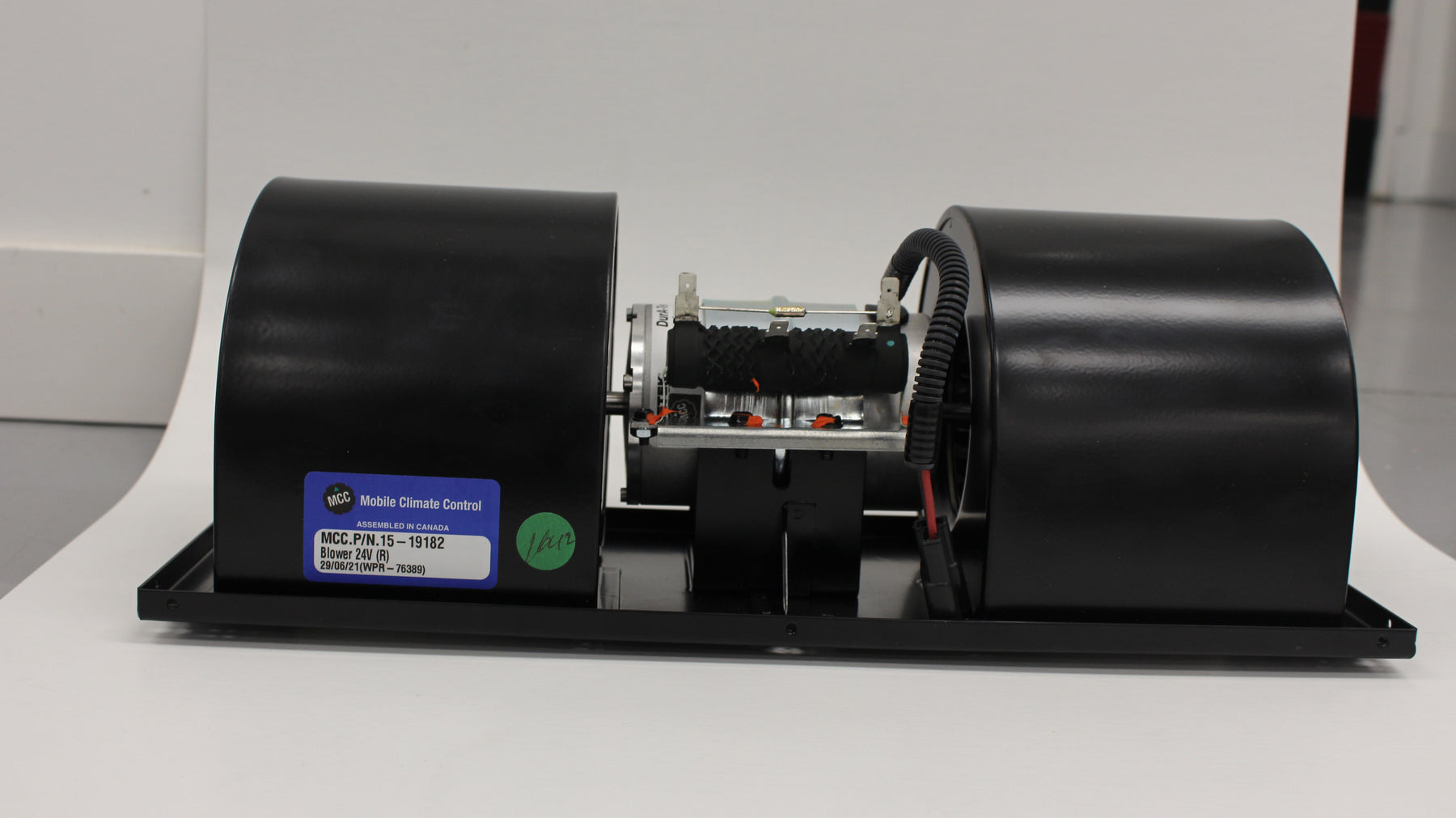 Blower 24V | Part No. 15-19182 | MOBILE CLIMATE CONTROL
